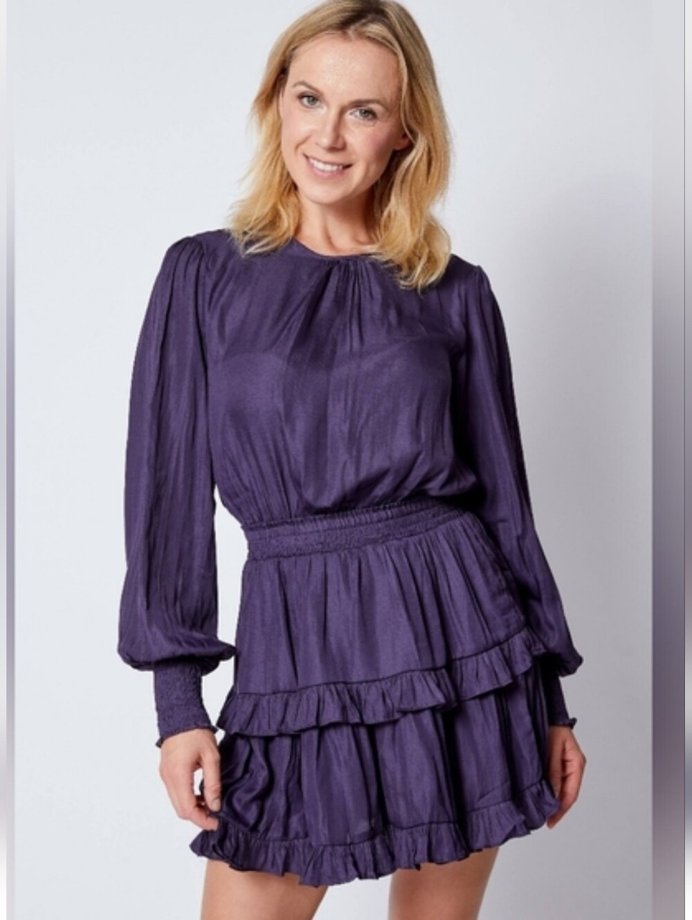 DO+BE Lightweight Navy Long-sleeved Dress Size Small